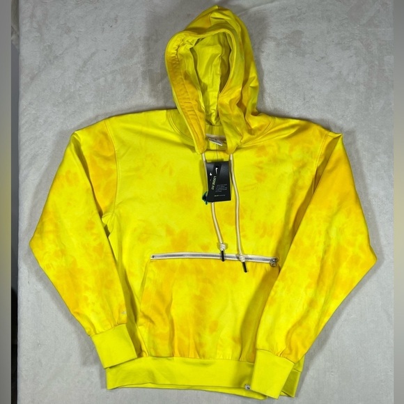 NWT Nike Large Yellow Peace Love Basketball Out of Stock Tie Dye Hoodie C21 - Picture 1 of 14